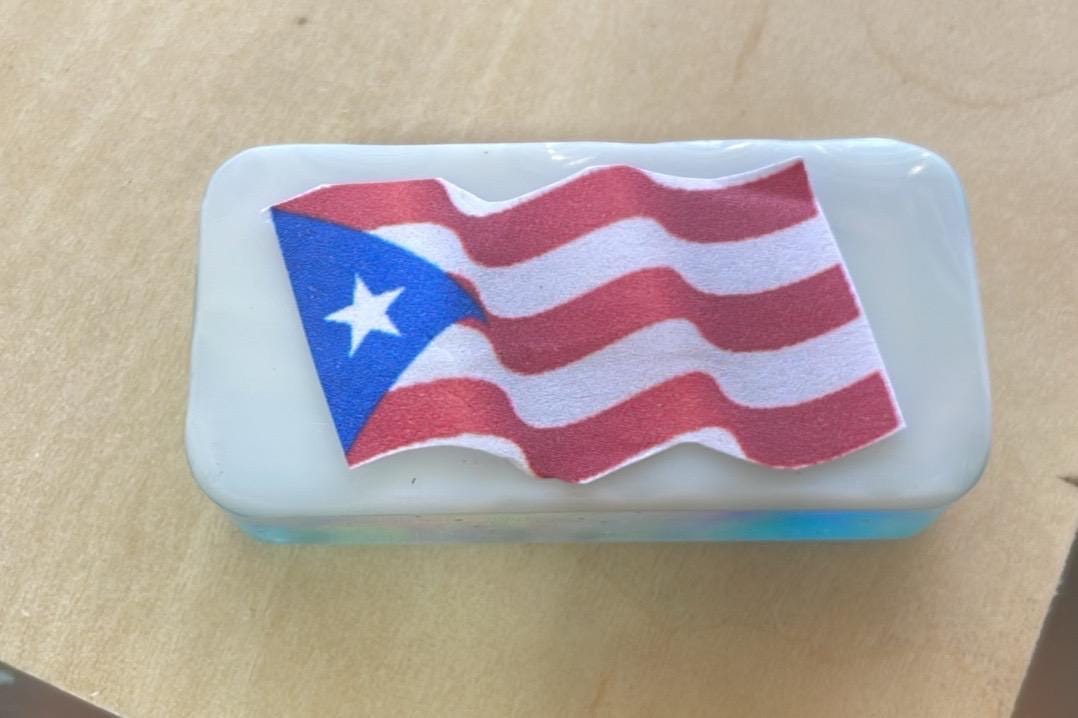 Northern Lights Glow Puerto Rico Flag domino set
