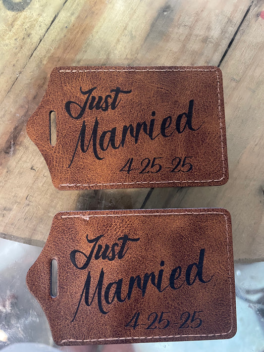 Custom luggage tags